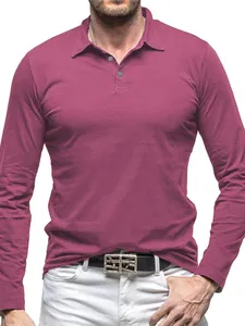 Polo da uomo a maniche lunghe magenta slim fit con colletto classico a bottoni.