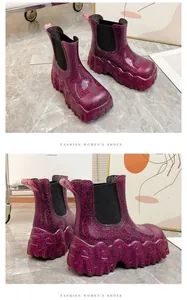 Glitter paarse platform Chelsea boots met een fonkelende afwerking en grove zool