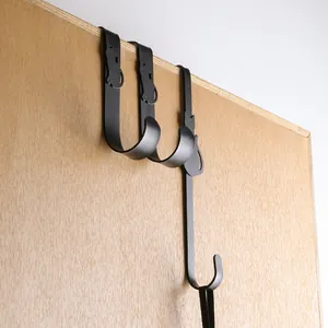 Creative black metal cat silhouette over-the-door S-hooks for cabinet and room doors