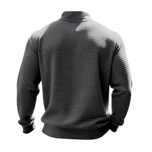 Rückansicht eines dunkelgrauen Herren-Sweatshirts mit strukturiertem kleinem Gittermuster