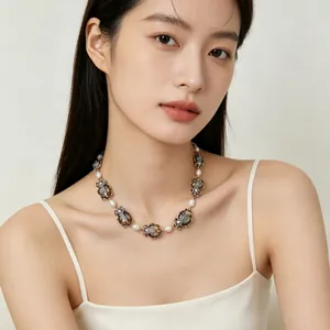Collana con Pendente a Forma di Scarabeo Vintage per Donna Oro Retrò Lega Perla Artificiale Strass Gioiello da Collo