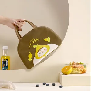 Cute cartoon insulated lunch bag made of durable oxford cloth with large capacity