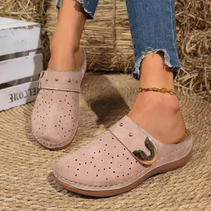Stylish French retro closed-toe mules with thick soles for women summer outdoor wear