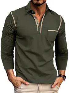 Lässiges olivegrünes Langarm-Poloshirt für Herren mit kontrastierendem beigem Kragen und Tasche