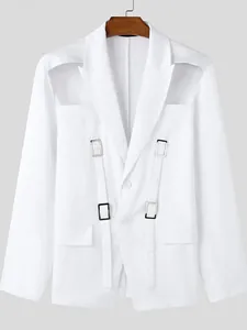 Moderno blazer bianco da uomo con esclusivo design traforato e dettagli in fibbia metallica