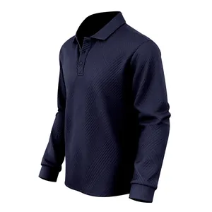 Vue détaillée de la texture jacquard géométrique de ce sweat-shirt polo bleu marine.