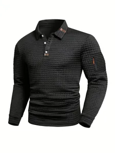 Polo nera a maniche lunghe da uomo con trama a nido d'ape e dettaglio zip sulla manica