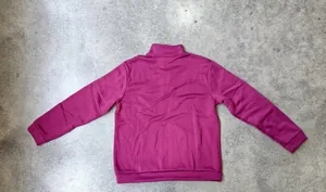 Vue arrière détaillée du sweat-shirt de sport pour hommes magenta à col montant zippé