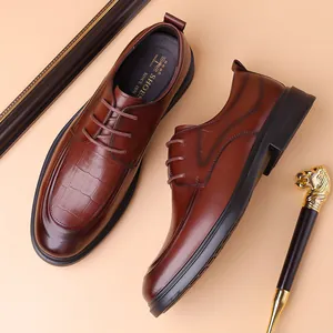 Classic brown croc-embossed men's leather business Derby shoes for formal wear