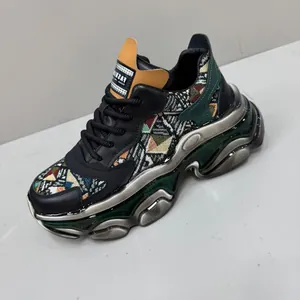Chaussures Décontractées pour Hommes à Semelle Épaisse Style Bottines Martin High Top Imprimé Géométrique Patchwork Cuir Tissu Sneakers