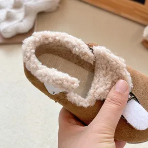 Zapatos mocasines de invierno para niñas con forro cálido de borreguito y cierre velcro