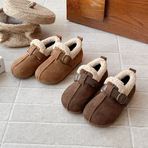 Vintage style girls' fleece-lined suede clogs with buckle, warm winter slip-on shoes