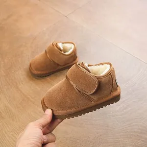 Bottes de Neige Chaudes d'Hiver pour Enfants en Suède de Vache Doublées en Peau de Mouton Synthétique Bottines Antidérapantes