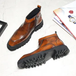 Bottines Chelsea en cuir marron pour homme avec bout pointu et semelle épaisse