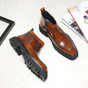 Bottines Chelsea en cuir véritable marron pour hommes avec détails richelieu