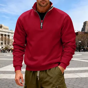 Zware rode heren fleece sweatshirt met halve rits en detail met opstaande kraag