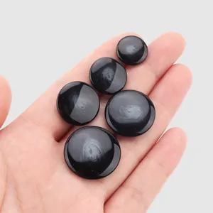 Lot de boutons ronds en résine noire avec texture tourbillonnante en tailles