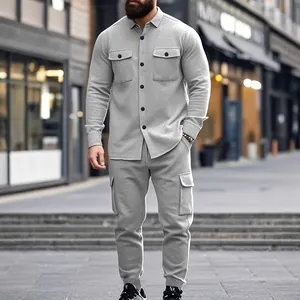Men's heavy fleece cargo jacket and jogger sweatset in grey for outdoor fashion