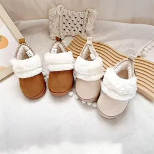 Gemütliche Winter-Babystiefel mit dickem Kunstfellkragen und warmem Plüschfutter