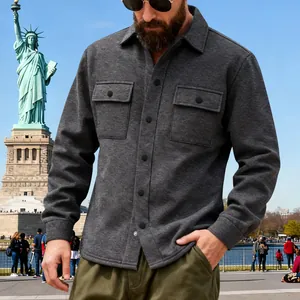 Veste de travail d'extérieur pour homme, lourde, doublée de polaire, gris foncé.