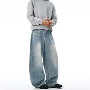 Jeans retrò American High Street a gamba larga con vestibilità ampia e lavaggio.