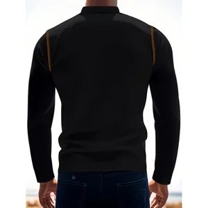 Vue de dos d'un polo à manches longues noir pour homme avec coutures contrastées