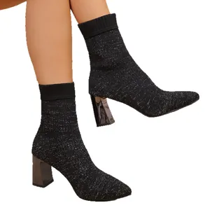 Stilvolle schwarze Strick-Sockenstiefel mit Blockabsatz und silbernem Glitzer für Damen