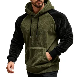 Herren-Fleece-Hoodie mit Raglanärmeln und Color-Blocking-Design für den Winter