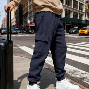 Zware marineblauwe jacquard cargo joggingbroek voor heren met wafeltextuur