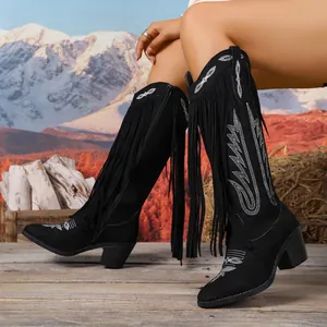 Schwarze Vintage-Kniestiefel mit Stickerei, Blockabsatz und modischen Fransendetails