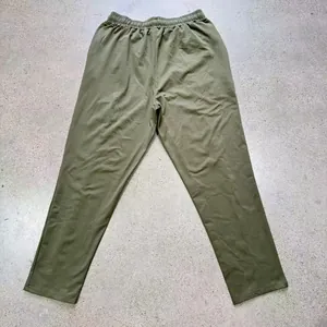 Pantaloni sportivi casual da uomo a gamba dritta larghi in colore verde oliva