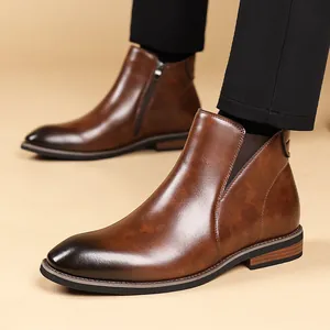 Klassische braune Chelsea-Stiefel für Herren mit Vintage-Finish und Reißverschluss