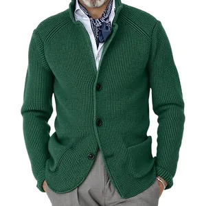 Chaqueta de punto verde para hombre, corte entallado con textura y botones
