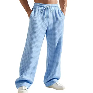 Detailansicht der schweren Waffelstruktur-Hose für Herren in Hellblau