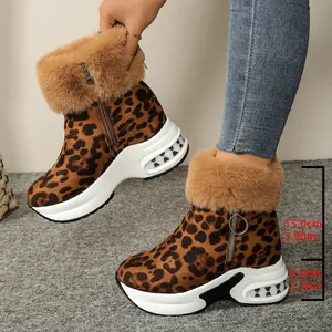 Stylish leopard print wedge snow boots featuring plush fur collar and 6cm platform heel