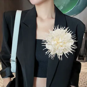 18 cm Extra Grote Stoffen Bloem Broche Handgemaakte Camellia Strass Corsage Pin Voor Vrouwen Bruiloft Podium Pak Accessoires