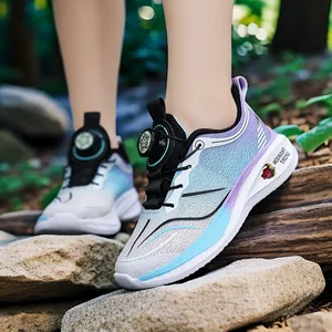 Ademende mesh sportsschoenen voor kinderen met draaisluiting in paars verloop