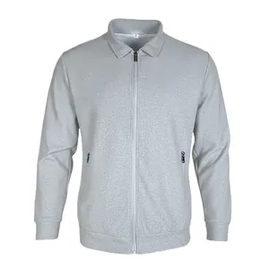Vue détaillée d'une veste grise ajustée pour homme avec fermeture éclair et col polo