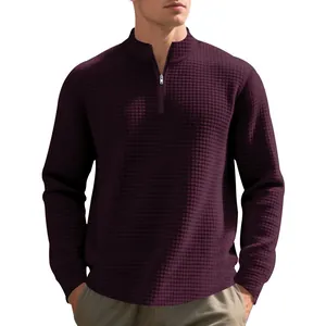 Felpa da uomo in maglia a nido d'ape bordeaux con mezza zip e colletto dritto