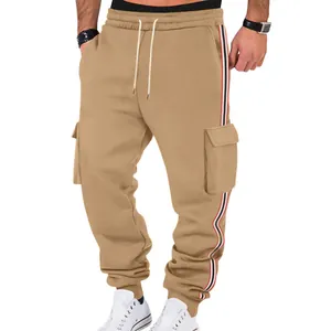 Herren Khaki Cargo-Jogginghose mit Seitenstreifen und warmem Fleecefutter