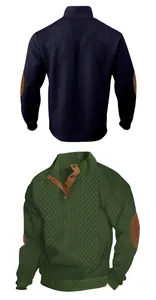 Vista anteriore e posteriore dettagliata del maglione vintage da uomo con toppe ai gomiti