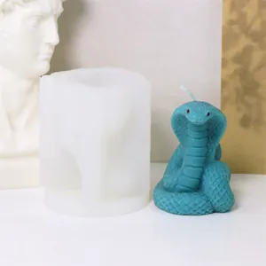 Stampo professionale in silicone cobra 3D per candele, gesso e artigianato in resina