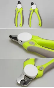 Vue détaillée du coupe-ongles pour animaux avec lumière LED et lames en acier inoxydable