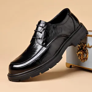 Classic black textured top-layer leather men's dress shoes with thick lug sole for business