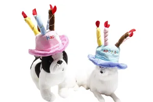 Cappelli in peluche a forma di torta di compleanno per animali in rosa e blu