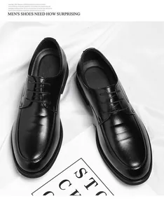 Klassieke zwarte herenschoenen van leer met vetersluiting, professioneel bovenaanzicht