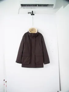 Parka invernale da donna marrone vestibilità comoda con caldo colletto in pile sherpa bianco
