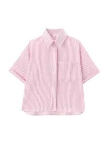 Camicia casual a maniche corte a righe verticali rosa con colletto a rever e taschino
