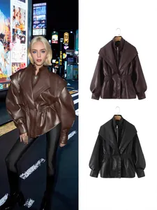 Giacca in Pelle Sintetica da Donna Colletto a Doppio Strato Aderente Moto Biker Streetwear Stile Punk Top