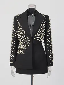 Ensemble chic blazer et jupe noirs avec ornements de perles irrégulières pour femmes